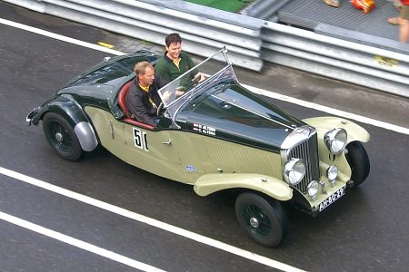 Jan Altena driving the Bentley Special on the circuit of Assen (NL) 